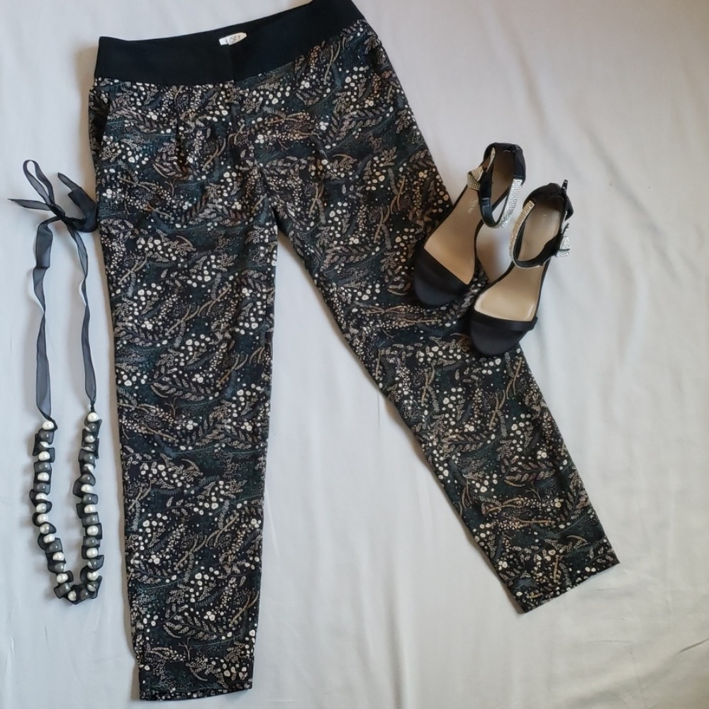 Ann Taylor LOFT Floral Cuffed Crop Pants